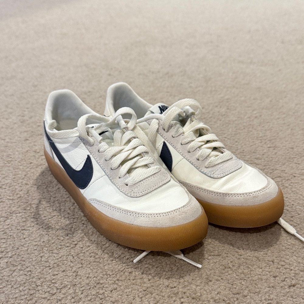 Nike Women’s Killshot 2 White and Navy Sneakers with Gum Sole Size 5 EUC